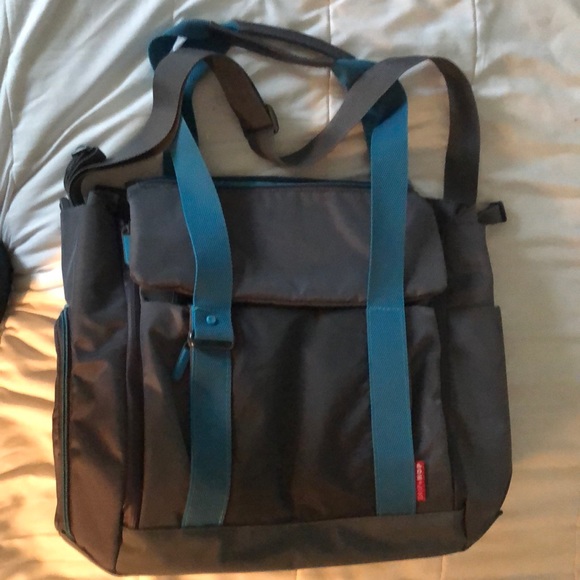 SkipHop Baby/Diaper bag - Picture 1 of 3